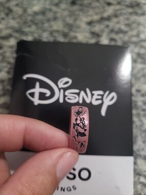 Disney Pink Minnie Mouse Floral Band Ring Sz 9